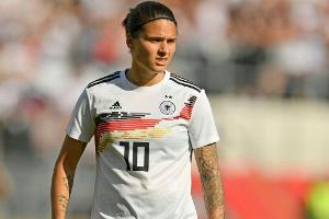 Marozsan sieht Video-Assistenten kritisch: "Wird zu viel unterbrochen"