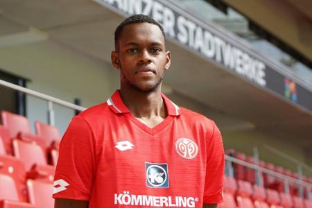 Mainz holt Schweizer Nationalspieler Edimilson Fernandes Mainz holt Schweizer Nationalspieler Edimilson Fernandes