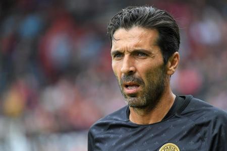 Medien: Buffon als Casillas-Ersatz bei Porto im Gespräch Medien: Buffon als Casillas-Ersatz bei Porto im Gespräch