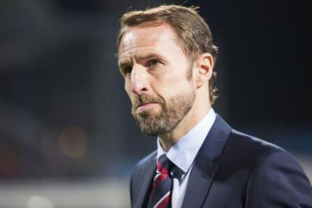 England im Kreuzfeuer: England im Kreuzfeuer: