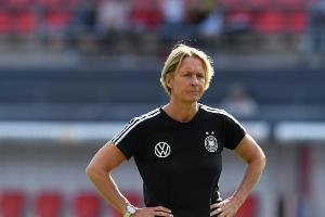 Optimistische Voss-Tecklenburg plant Personaländerung zum WM-Start