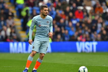 Medien: Chelsea trotz Transfersperre vor fester Verpflichtung von Kovacic Medien: Chelsea trotz Transfersperre vor fester Verpflichtung von Kovacic