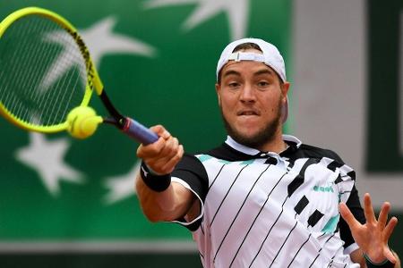 Stuttgart: Struff nach Sieg im Eiltempo gegen Kecmanovic im Viertelfinale Stuttgart: Struff nach Sieg im Eiltempo gegen Kecmanovic im Viertelfinale