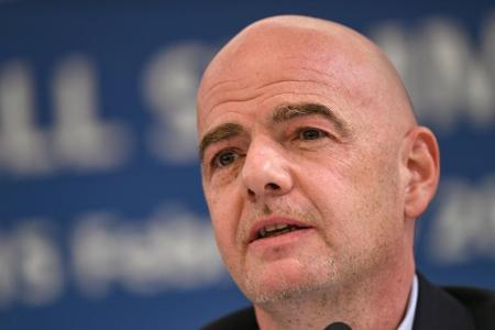 Frauen in Stadien: FIFA-Präsident Infantino drängt Iran zur Besserung Frauen in Stadien: FIFA-Präsident Infantino drängt Iran zur Besserung