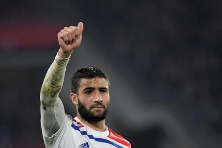 Weltmeister Fekir wechselt zum Schnäppchenpreis zu Betis Sevilla Weltmeister Fekir wechselt zum Schnäppchenpreis zu Betis Sevilla