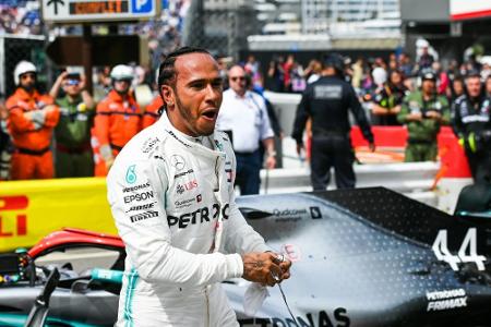 Hamilton gewinnt in Silverstone - Vettel nach Kollision ohne Punkte Hamilton gewinnt in Silverstone - Vettel nach Kollision ohne Punkte