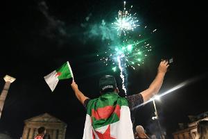 Weitgehend friedliche algerische Siegesfeiern nach Afrika-Cup-Triumph