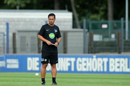 Polizei beendet Tumulte nach Hertha-Spiel Polizei beendet Tumulte nach Hertha-Spiel