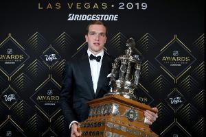 NHL: Tampa Bay bindet "besten Torhüter der Liga" langfristig