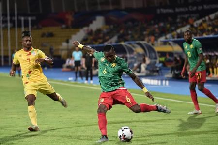 Afrika-Cup: Titelverteidiger Kamerun im Achtelfinale - Haidara trifft bei Mali-Sieg Afrika-Cup: Titelverteidiger Kamerun im Achtelfinale - Haidara trifft bei Mali-Sieg