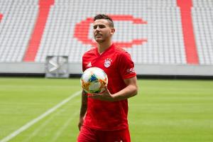 FC Bayern: Hernandez erstmals im Mannschaftstraining