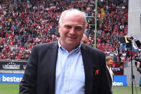 Hoeneß widerspricht Stoiber: Keine Hoeneß widerspricht Stoiber: Keine