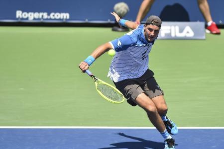 Struff überrascht in Cincinnati mit Krimi-Sieg gegen Tsitsipas Struff überrascht in Cincinnati mit Krimi-Sieg gegen Tsitsipas