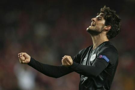 Vor Europa-League-Rückspiel: Frankfurt tankt Selbstvertrauen Vor Europa-League-Rückspiel: Frankfurt tankt Selbstvertrauen