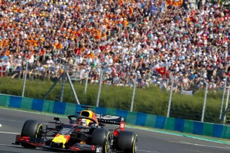 Nach den Boxenstopps: Verstappen bleibt vor Hamilton Nach den Boxenstopps: Verstappen bleibt vor Hamilton