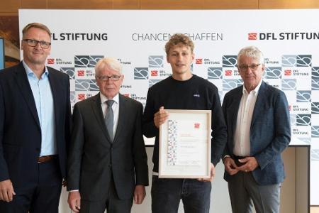 Pop-Musiker Bendzko neu im Kuratorium der DFL Stiftung Pop-Musiker Bendzko neu im Kuratorium der DFL Stiftung