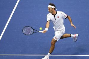 Federer, Djokovic und Williams mit Problemen