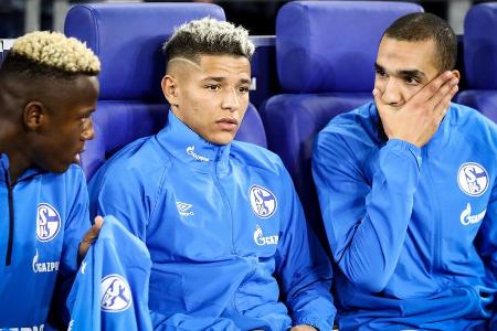 ... Erste dunkle Wolken ziehen bereits Ende Juni auf. Amine Harit, in der Vorsaison noch zum besten Nachwuchsspieler der Bun...
