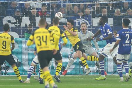 Die bitterste aller Niederlagen für alle Königsblauen: Auch das Revierderby gegen Borussia Dortmund am 8. Dezember geht verl...