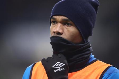 Paukenschlag kurz nach Jahreswechsel: Naldo, eine der Säulen der Vizemeister-Saison, verlässt Schalke überraschend. Den bras...