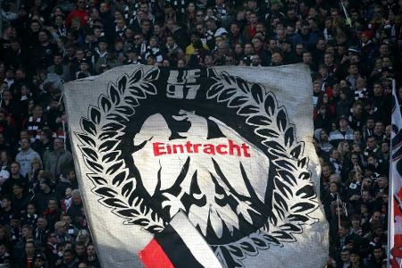 Eintracht legt Grundstein für Bauprojekt Eintracht legt Grundstein für Bauprojekt