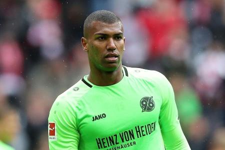Abschied aus Hannover: Walace-Wechsel nach Udine perfekt Abschied aus Hannover: Walace-Wechsel nach Udine perfekt