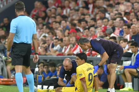 Barcelona droht längerer Ausfall von Suarez Barcelona droht längerer Ausfall von Suarez