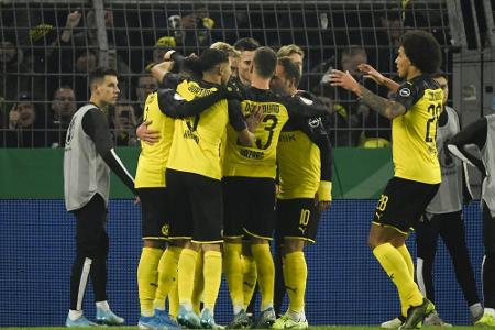 Brandt lässt Favre durchatmen: BVB schlägt Gladbach Brandt lässt Favre durchatmen: BVB schlägt Gladbach