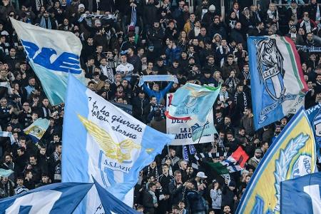 Rassistisches Verhalten: UEFA bestraft Lazio mit Teilausschluss Rassistisches Verhalten: UEFA bestraft Lazio mit Teilausschluss