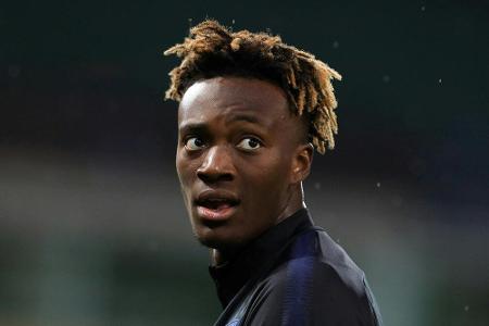 Bei erneutem Rassismus-Vorfall: Englands Spieler planen Boykott Bei erneutem Rassismus-Vorfall: Englands Spieler planen Boykott
