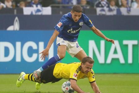Kein Bruch: Götze erleidet Handverletzung im Revierderby Kein Bruch: Götze erleidet Handverletzung im Revierderby