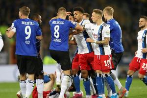 1:1 im Topspiel: Hamburg bleibt Tabellenführer