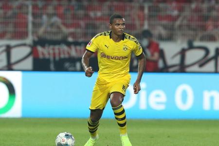 Dortmunder Akanji verletzt sich bei EM-Qualifikationsspiel Dortmunder Akanji verletzt sich bei EM-Qualifikationsspiel