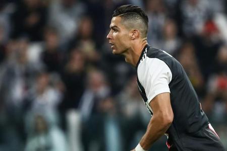 Vor Champions-League-Duell mit Leverkusen: Juve schont angeschlagenen Ronaldo Vor Champions-League-Duell mit Leverkusen: Juve schont angeschlagenen Ronaldo