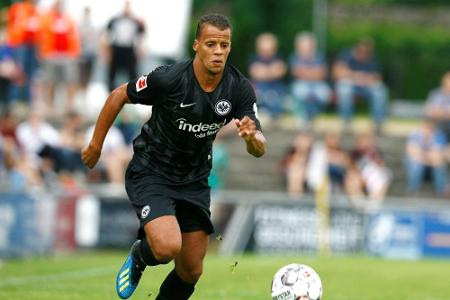 Frankfurt verlängert mit Chandler bis 2022 Frankfurt verlängert mit Chandler bis 2022