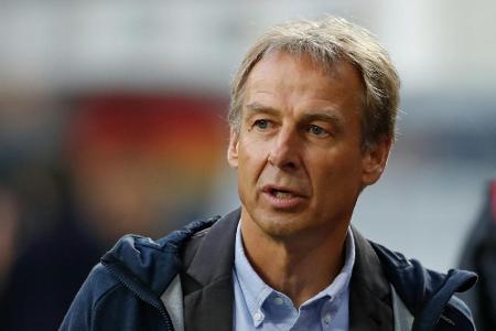 Umstrittene Aussagen: Klinsmann lobt Fußball-WM in Katar über den grünen Klee Umstrittene Aussagen: Klinsmann lobt Fußball-WM in Katar über den grünen Klee