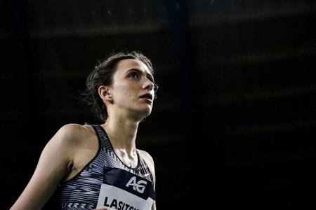 Hochsprung-Weltmeisterin Lassizkene kritisiert russische Sportführung Hochsprung-Weltmeisterin Lassizkene kritisiert russische Sportführung