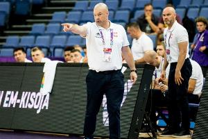 Polen ärgert Gastgeber China - Serbien und Spanien im Achtelfinale