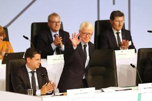 DFB: Rauball neues Ehrenmitglied