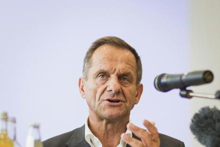 Fall Jatta: Hörmann kritisiert Vereine, die Protest einlegten Fall Jatta: Hörmann kritisiert Vereine, die Protest einlegten