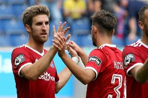 Haching übernimmt Tabellenspitze - Chemnitz gewinnt Kellerkracher