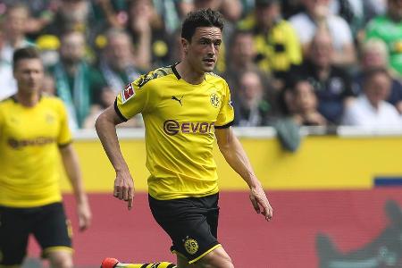 Der Däne musste seinen Stammplatz zum Start an Julian Weigl abdrücken, rückte lediglich bei Union Berlin für Axel Witsel in ...