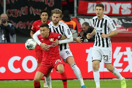 Freiburg hält Champions-League-Teilnehmer Leverkusen in Schach Freiburg hält Champions-League-Teilnehmer Leverkusen in Schach