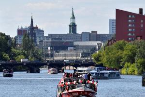 Medien: Gladbach-Fans bei Bootstour mit Fäkalien beworfen