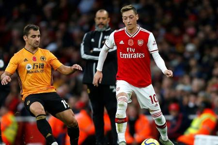 Özil froh über Premier-League-Comeback Özil froh über Premier-League-Comeback