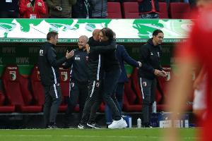 Max beendet die Negativserie: FCA gewinnt Kellerduell in Paderborn