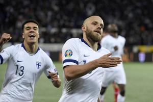 Pukki trifft doppelt: Finnland erstmals bei der EM dabei