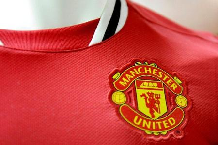 Ein Jahr nach Krebsdiagnose: Teenager soll für ManUnited debütieren Ein Jahr nach Krebsdiagnose: Teenager soll für ManUnited debütieren