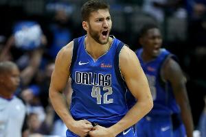 Kleber verliert mit Dallas - James und Doncic lieferne Show