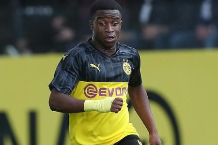 Youth League: Moukoko erzielt Dreierpack - BVB im Sechzehntelfinale Youth League: Moukoko erzielt Dreierpack - BVB im Sechzehntelfinale